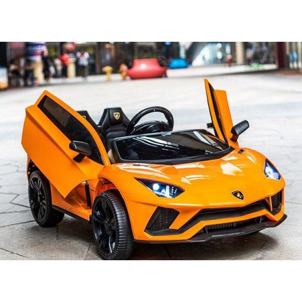 Xe ô tô điện trẻ em Lamborghini LT 998 màu cam sáng, sang trọng nổi bật. Siêu xe đích thực cho các bé yêu