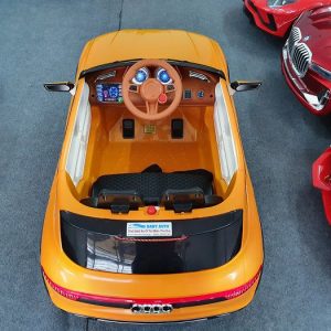 Hình ảnh thực tế xe ô tô điện trẻ em Audi JM 2088 tại Baby Auto