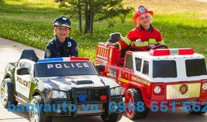             Một số mẫu xe ô tô điện cảnh sát trẻ em được yêu thích nhất.